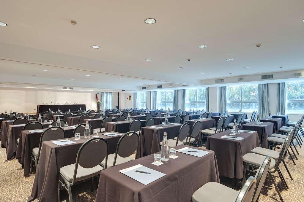 Occidental Aran Park Hotel Roma Facilități foto