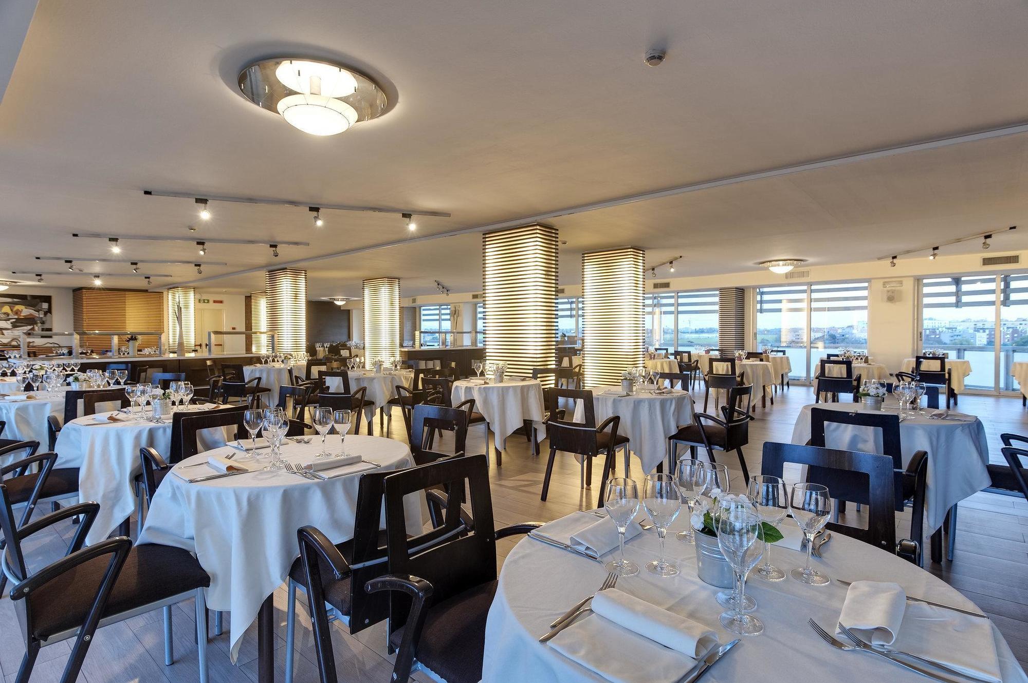 Occidental Aran Park Hotel Roma Exterior foto