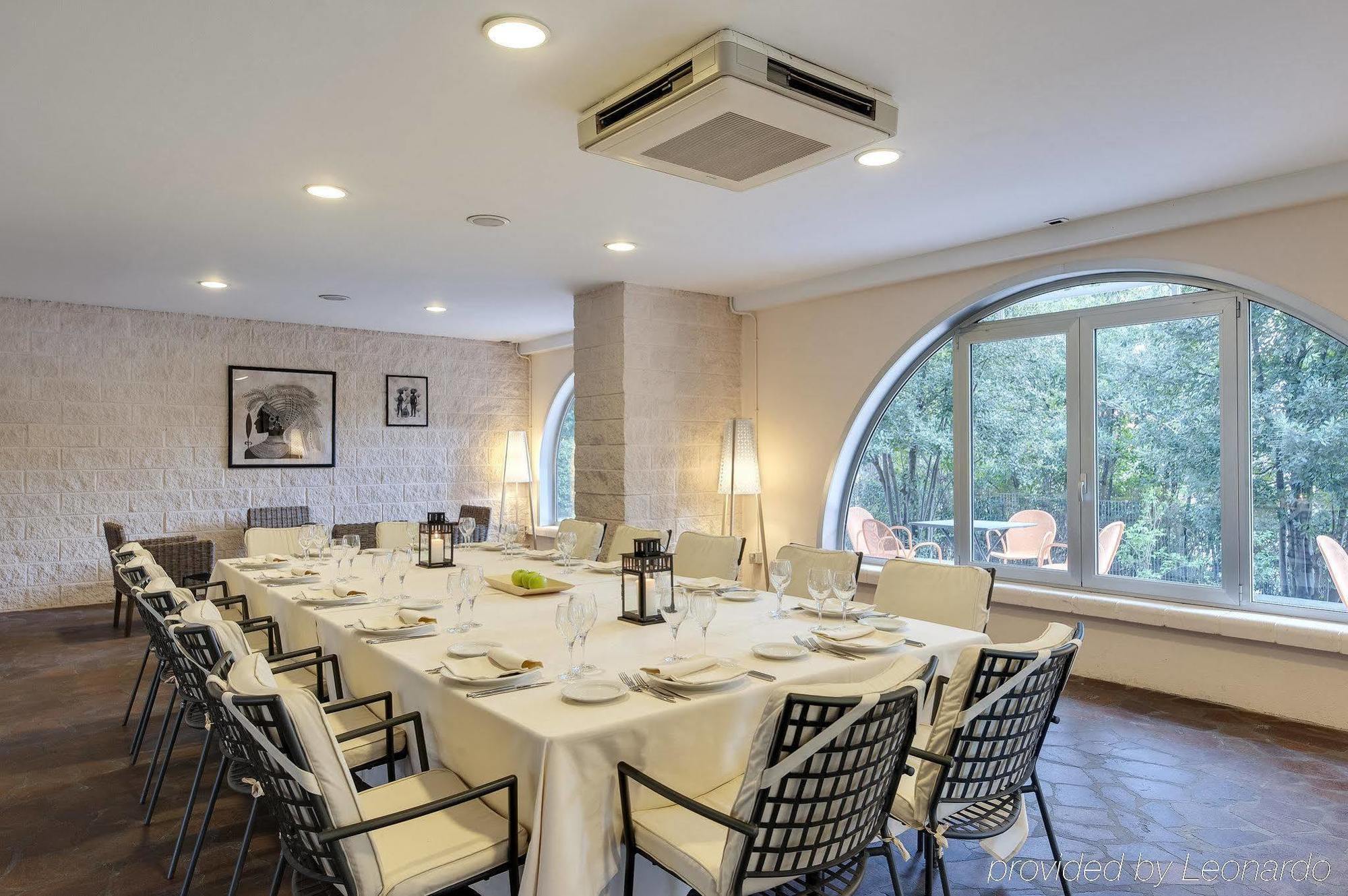 Occidental Aran Park Hotel Roma Exterior foto