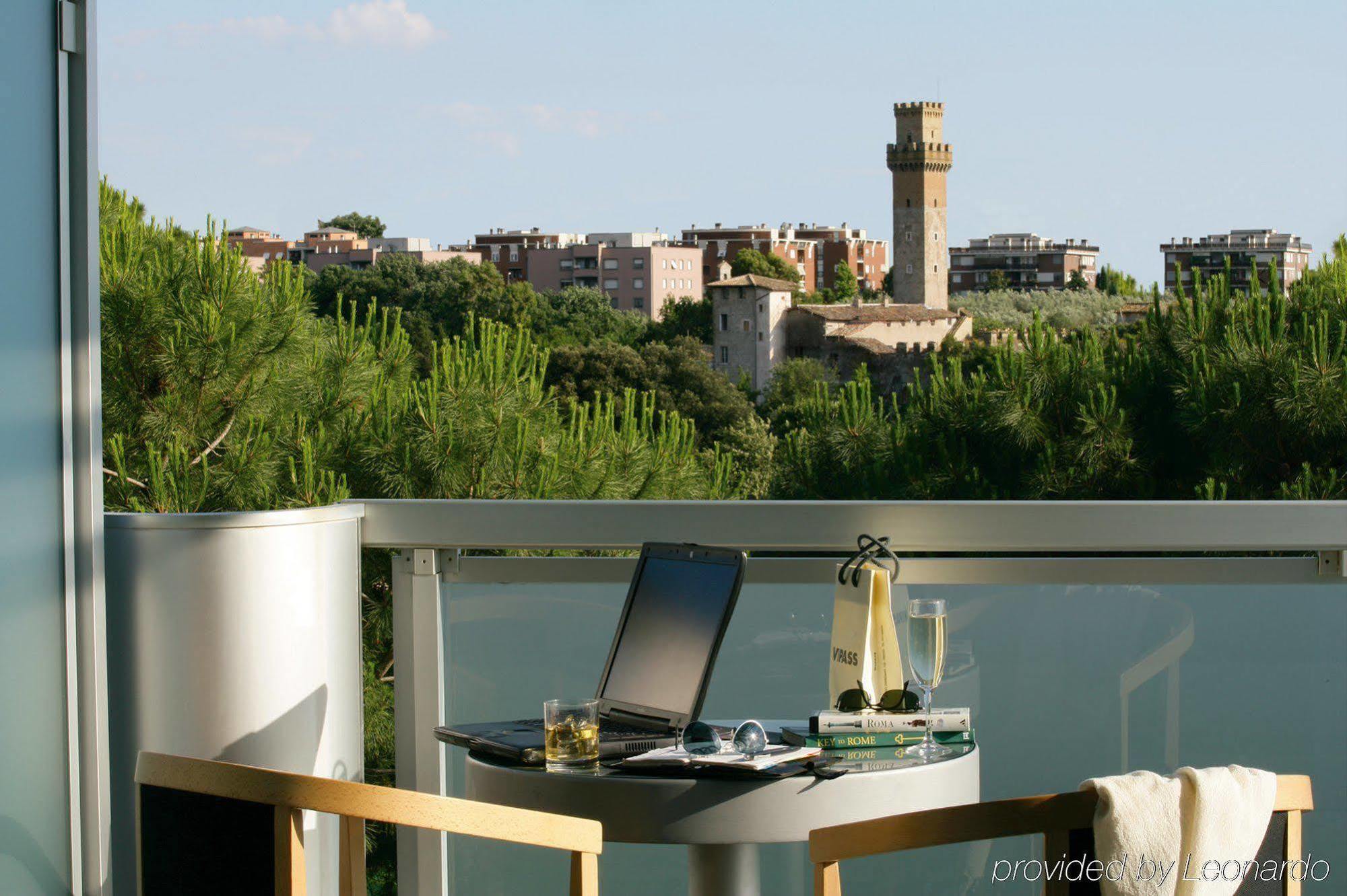 Occidental Aran Park Hotel Roma Cameră foto