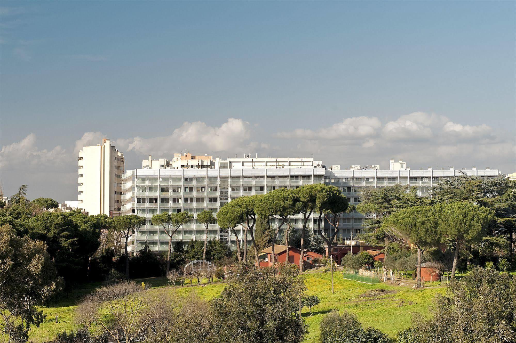 Occidental Aran Park Hotel Roma Exterior foto