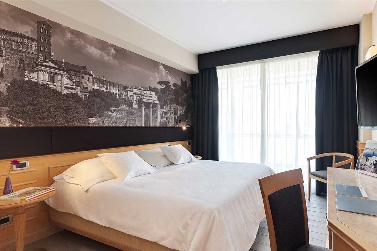 Occidental Aran Park Hotel Roma Exterior foto